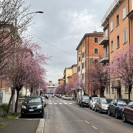 Apartamento Casa Meli, Ampio Bilocale Nuovo Bolonia Exterior foto